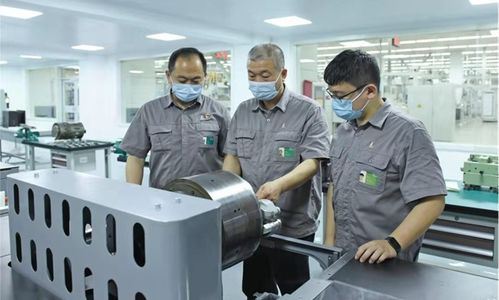 山东中烟青州卷烟厂 跑出由 工 育 匠 加速度